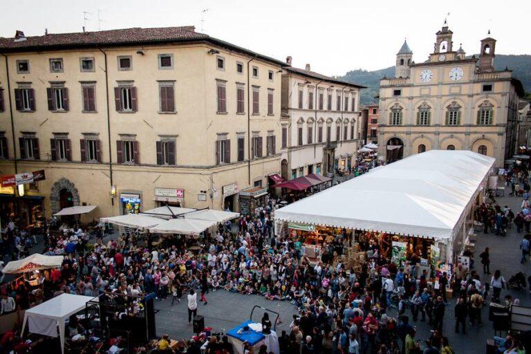 Torna Altrocioccolato: riparte la manifestazione dedicata al cacao buono per davvero. Il meglio del cioccolato equo e solidale, eventi, mostra mercato e momenti per grandi e piccoli. Dal 21 al 23 ottobre la tre giorni di festa a Città di Castello
