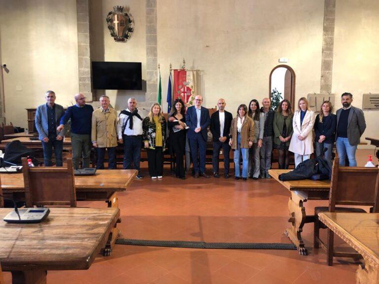 Incontro istituzionale fra i sindaci e le giunte di Città di Castello e Gubbio – Secondi e Stirati: “sinergia e collaborazione su temi e questioni comuni ai due territori” 