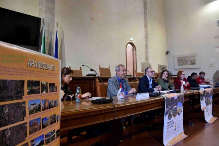 Cultura e arte per l’inclusione delle persone con disturbi mentali: presentato il progetto “APassodArte-Piedibus di socialità e d’arte a Città di Castello”