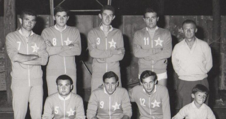 Il piazzale antistante il palasport di Sansepolcro intitolato a Pellico Barbagli￼