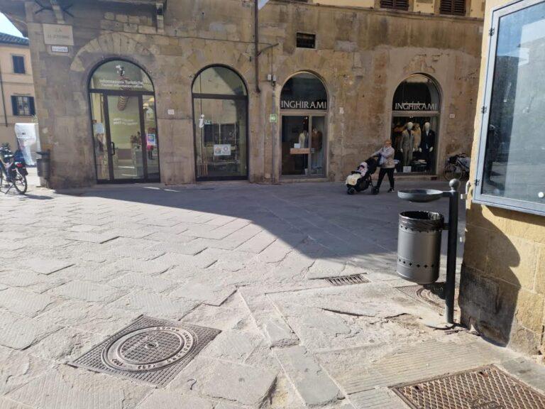 Rifiuti a Sansepolcro, nuovi cestini nel centro città