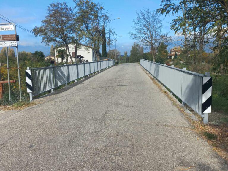 San Giustino – Terminati i lavori di sistemazione del ponte sul fiume “Torrente Lama”. Intervento che riqualifica un’opera importante per il territorio