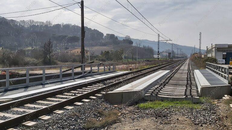 Proseguono gli interventi di Rete Ferroviaria Italiana (Gruppo FS Italiane) per il raddoppio ferroviario tra Pistoia e Montecatini Terme, sulla linea Firenze – Pistoia – Viareggio.￼