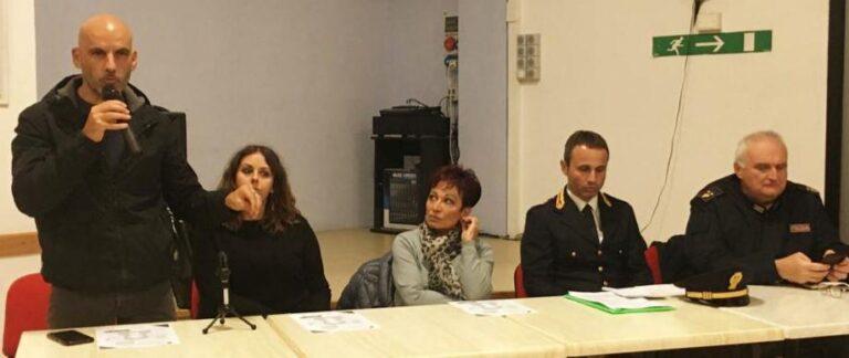 Truffe a cittadini e anziani – Partecipato incontro con la Polizia di Stato al centro socio-culturale, Madonna del Latte