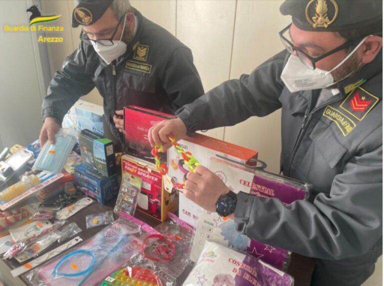 Blitz della Guardia di Finanza, sequestro oltre 15.000 articoli contraffatti o non sicuri