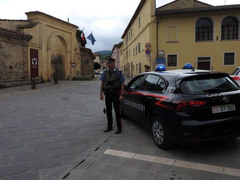 San Giustino: maltratta i familiari, portato in carcere dai Carabinieri