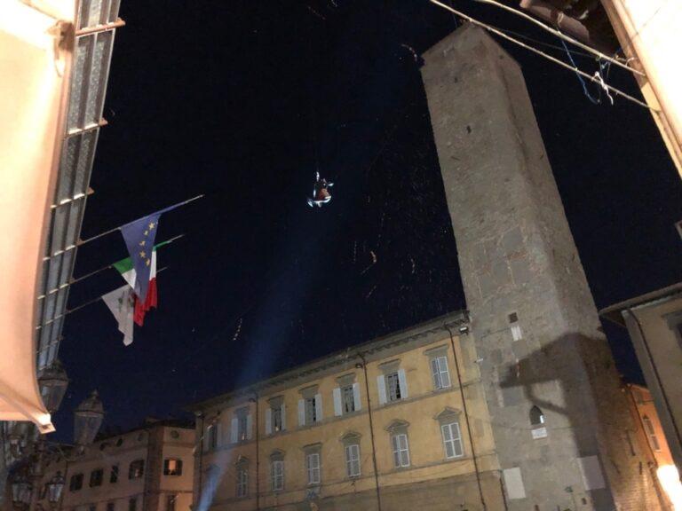 Venerdi 6 gennaio dalle ore 16,30 si rinnova l’appuntamento con la befana dei “pompieri”