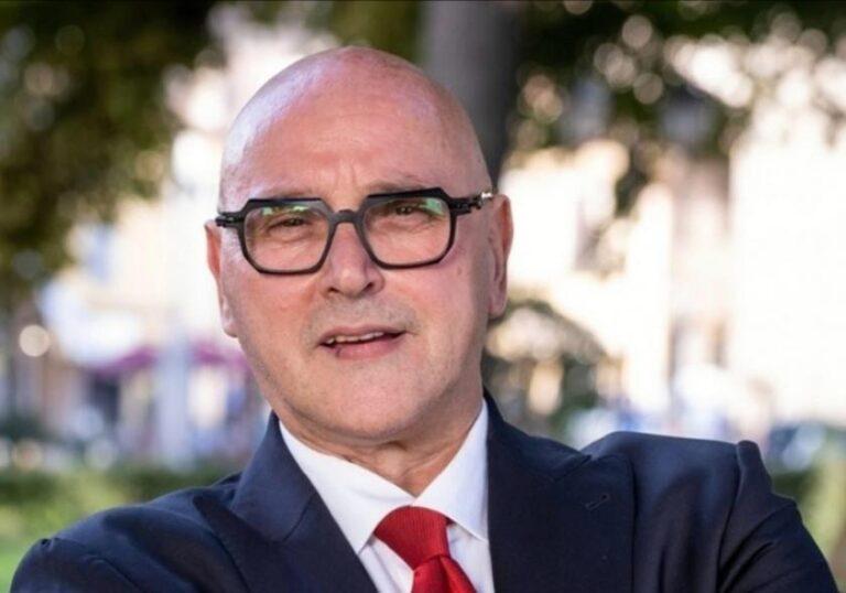 Claudio Serafini, consigliere comunale Lista civica Luca Secondi sindaco, entra in Italia Viva, ma conferma il suo appoggio a sindaco e maggioranza