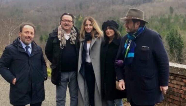 Simona Petrucci, accompagnata dal Consigliere Regionale Gabriele Veneri, in visita nella provincia di Arezzo per rilevare le criticità più rilevanti del territorio