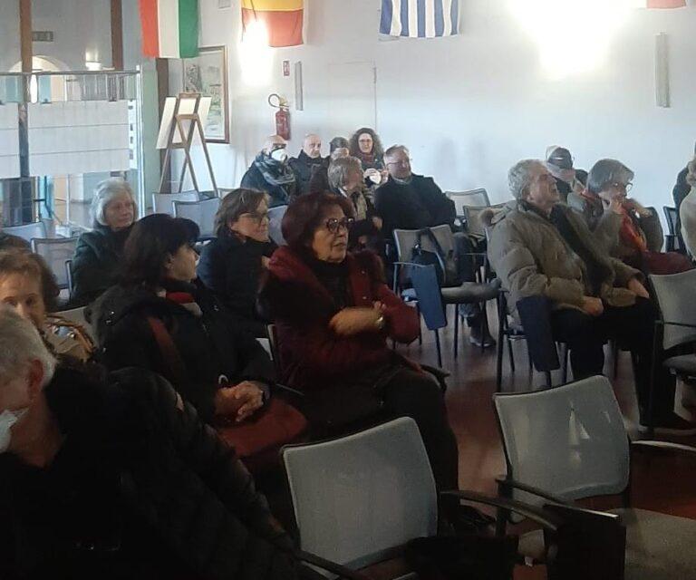 I Camaldolesi a Fratta, un pubblico numeroso e attento per la lezione di Monsignor Pietro Vispi sul santo umbertidese San Savino