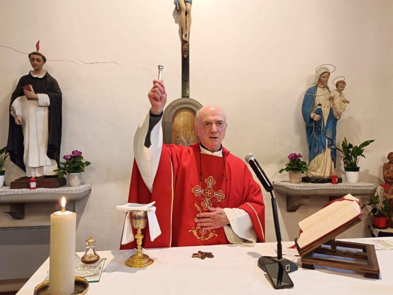 Benedezione di cellulari e computer alla parrocchia di Nuvole in occasione di San Biagio protettore della gola