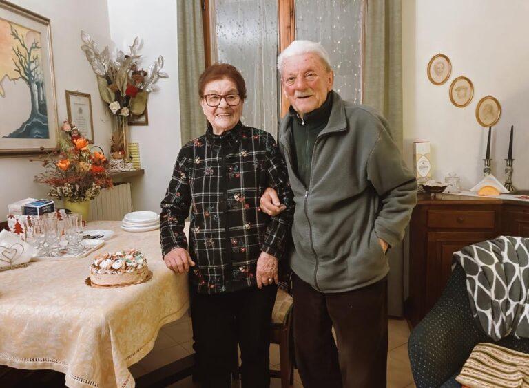 La storia di San Valentino – Anniversario di 67 anni di matrimonio con una promessa che suona come un desiderio per Maria Flamini e Settimio Caselli: “a distanza di quasi settanta anni tornare nella piccola chiesa di Fraccano per scattare la foto che non hanno mai avuto