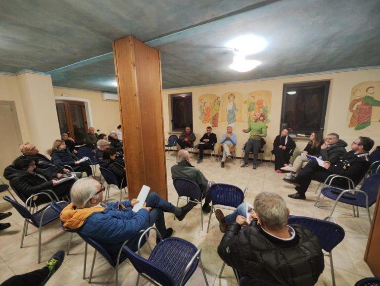 Viabilità, verde pubblico, assetto idrogeologico e tutela delle attività commerciali al centro dell’assemblea pubblica di ieri sera nel quartiere Graticole con il sindaco e la giunta comunale