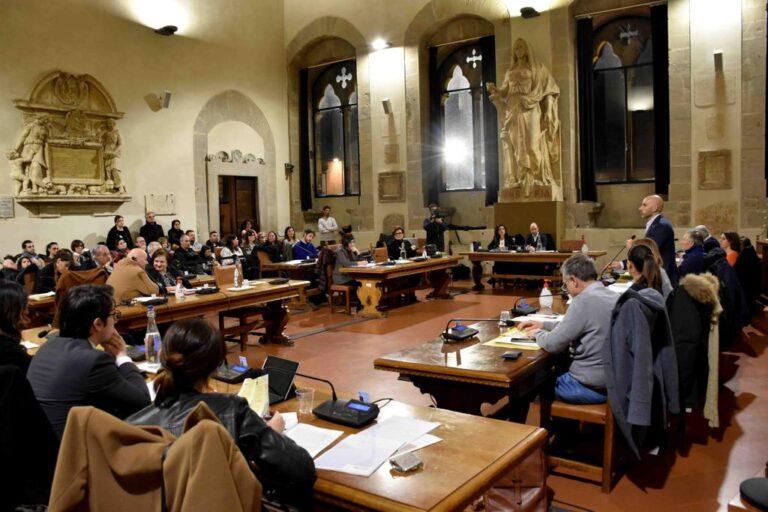 Lunedì 20 marzo si riunisce il consiglio comunale: tra gli argomenti all’ordine del giorno, sanità, gestione urbana e dell’impiantistica sportiva, investimenti del PNRR, Festival delle Nazioni, politiche giovanili e sociali, servizi scolastici e sicurezza