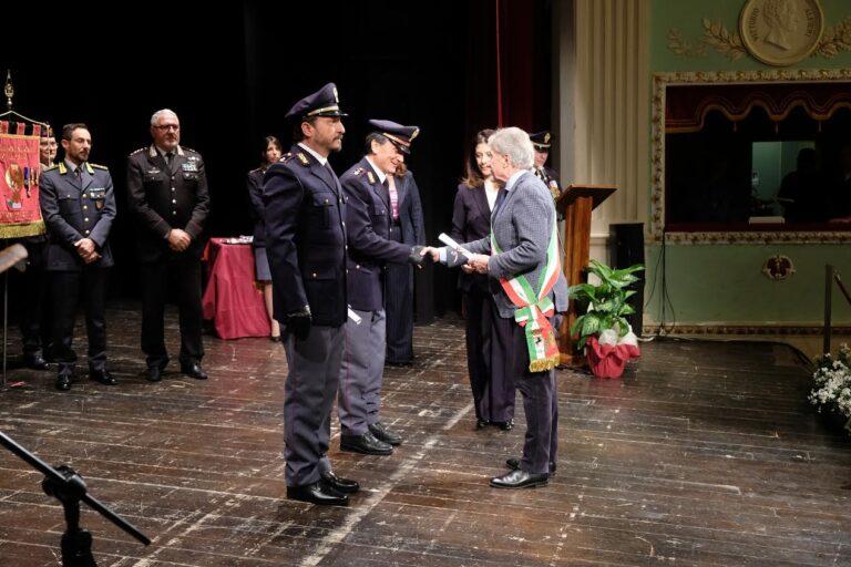 Premiati gli ispettori della Polizia di Sansepolcro, l’orgoglio dell’Amministrazione
