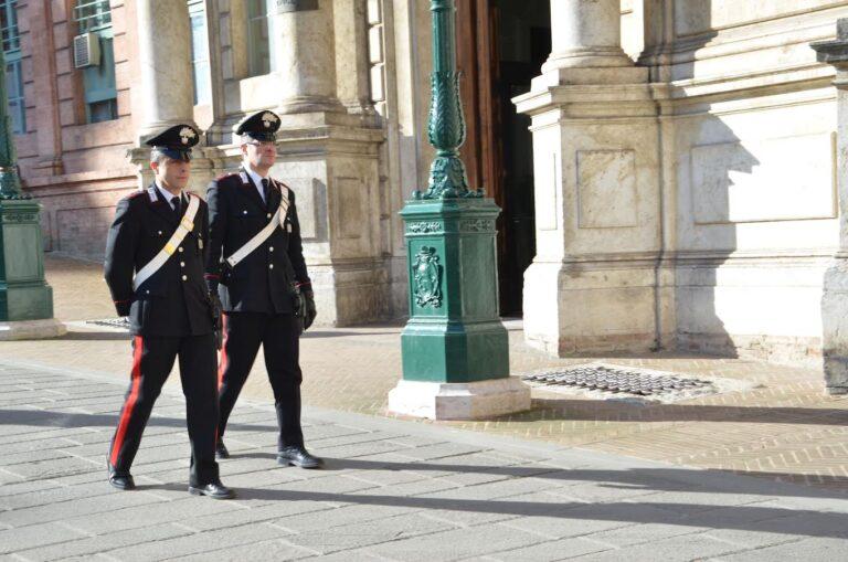 A casa con hashish e marjiuana. I Carabinieri denunciano un gambiano.