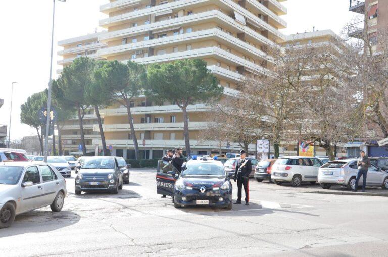 Si fingono Carabinieri e tentano di truffare un’anziana, scatta la denuncia in concorso per due uomini di origini campane