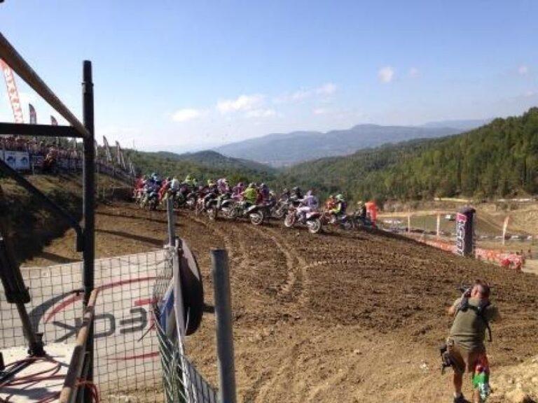Cordoglio e vicinanza alla famiglia di sindaco e assessore allo sport per la scomparsa di Lorenzo Bassini “pioniere” del motocross a Città di Castello