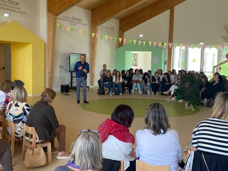 Grande successo per l’iniziativa “Differenziare per includere e innovare” organizzata dalle scuole senza zaino dell’Umbria