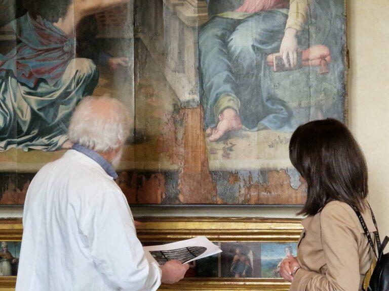 Sopralluogo per il restauro della Pala dell’Annunciazione Sellari di Raffellino Del Colle