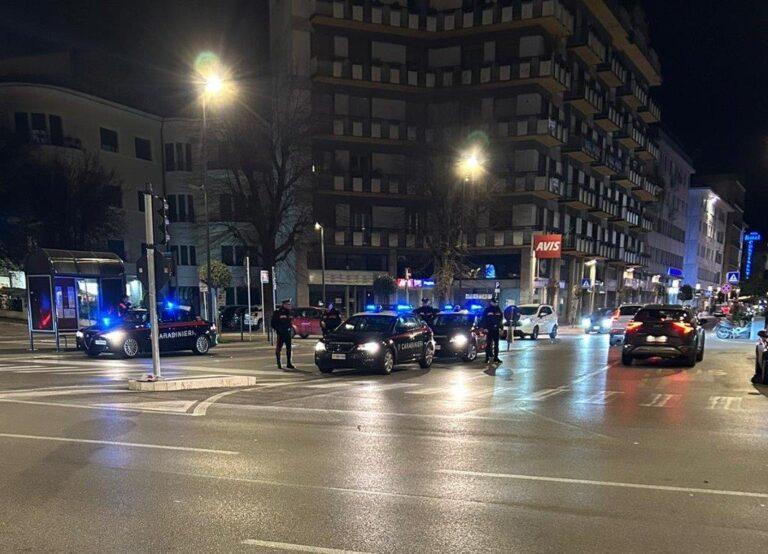 I Carabinieri di Arezzo in azione per nelle aree maggiormente degradate del capoluogocomprensorio. Controlli e denunce