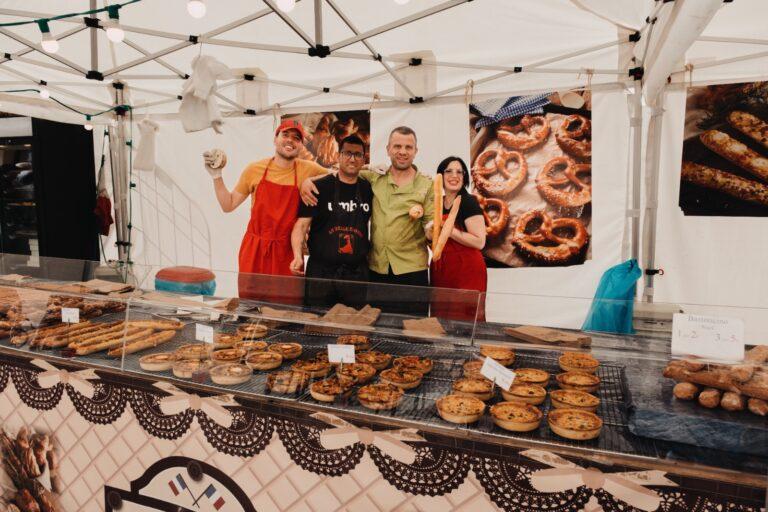 Tifernati e turisti in fila per il Mercatino Regionale Francese
