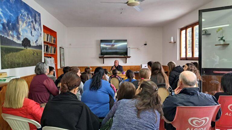 “Dal grano, al pane e l’ ostia” partecipato incontro al circolo ACLI don Bartoccioni di Piosina