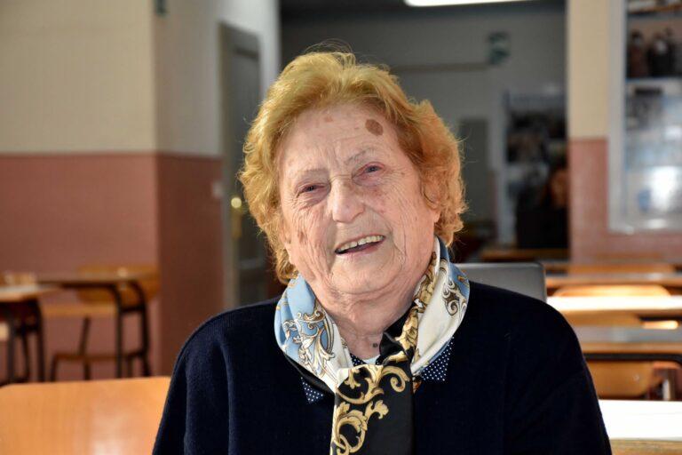 La “nonna” della maturità che sogna anche la laurea – A novanta anni compiuti Imelda Starnini, ha deciso di rimettersi a studiare