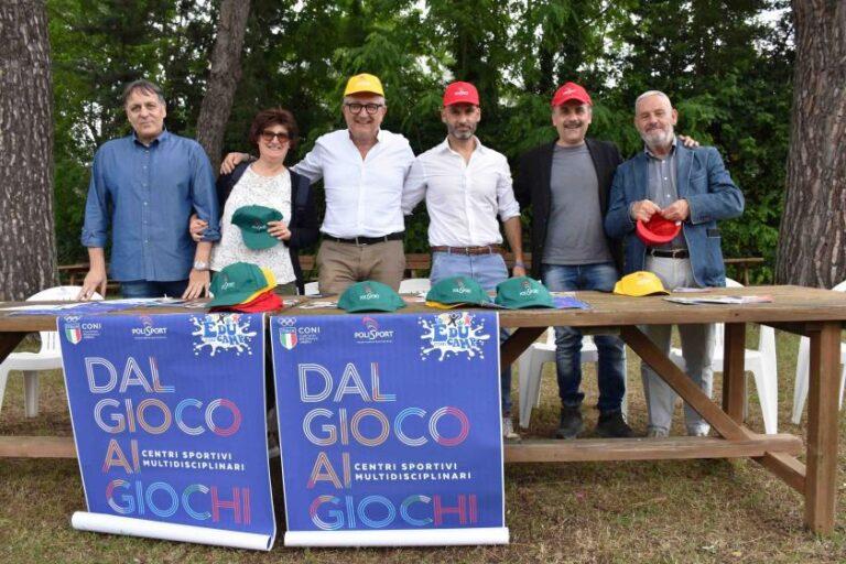 Il “mare” dei tifernati: gli impianti Polisport, il parco e le piscine rifugio preferito per sfuggire a “Caronte”. Boom di presenze anche ai Centri Estivi