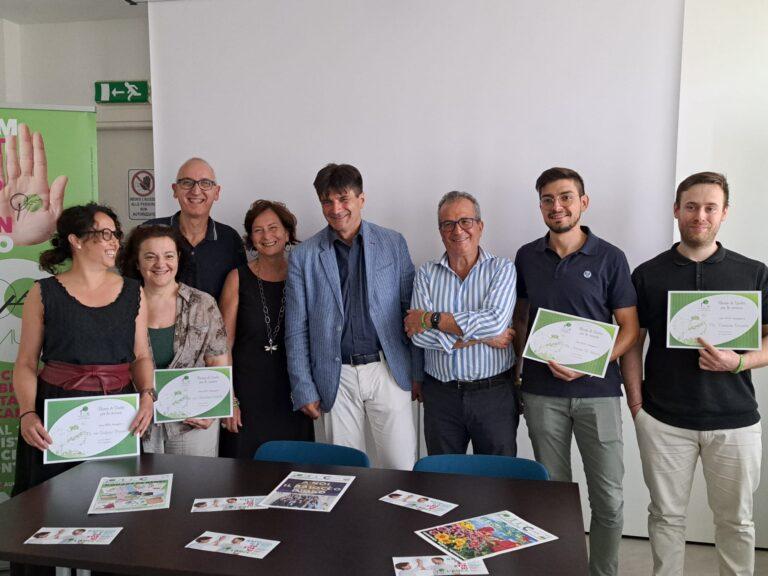 La ricerca è futuro e vita: il presidente di Aucc, professor avvocato Giuseppe Caforio ha consegnato, martedì primo agosto, 5 borse di studio ad altrettanti ricercatori dell’Università di Perugia.