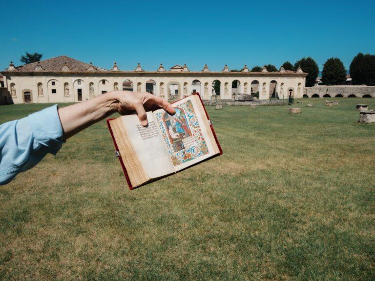 Per i bibliofili tappa obbligata nel fine settimana a Città di Castello: oggi apre la XXIII Mostra del Libro antico e della Stampa Antica