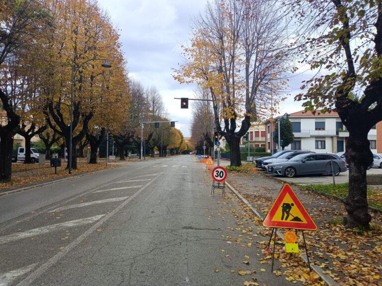 Città di Castello: Viale Vittorio Veneto, Via Martiri della Libertà e Via Gramsci danneggiato cavo elettrico relativo all’impianto semaforico che regola il traffico si invitano gli utenti che transiteranno all’incrocio di adottare la massima prudenza, rispettando la segnaletica di precedenza presente