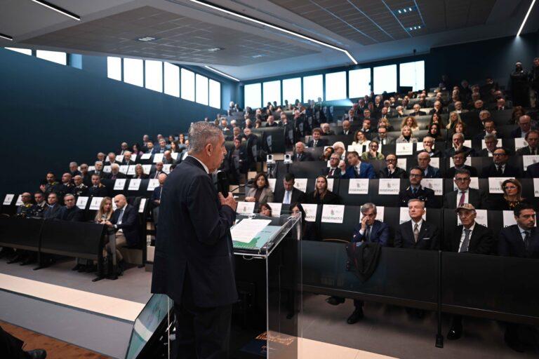 Presente anche il sindaco di Sansepolcro, Fabrizio Innocenti, al convegno sul tema “La forza dell’Umbria del nord” svoltosi lunedi mattina a Città di Castello
