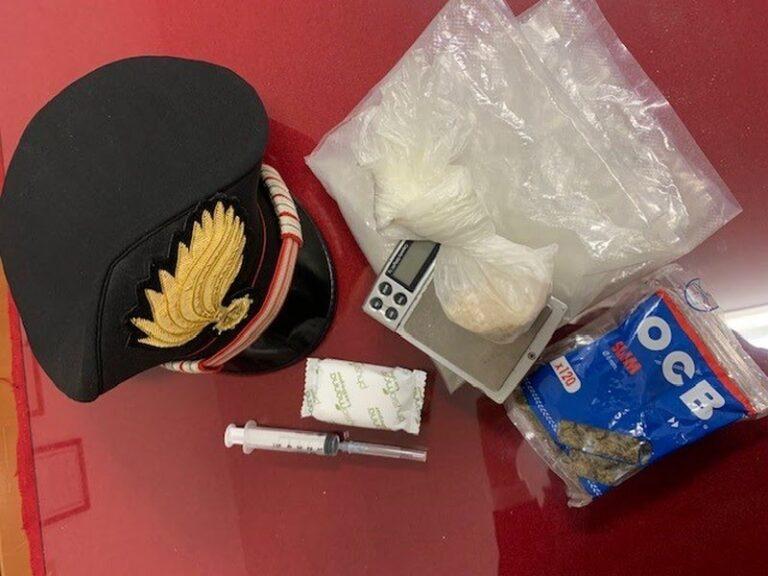 Detenzione e spaccio di sostanze stupefacenti, scatta l’arresto per un italiano di 47 anni