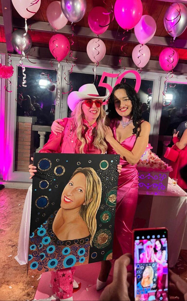 Al “Barbie Party” di Villa Pasqui anche l’arte di Moira Lena Tassi