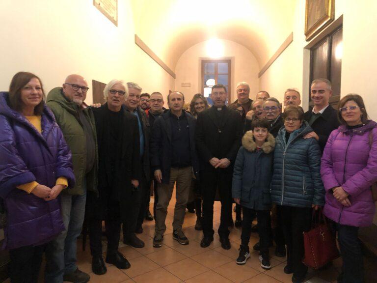 Una messa in ricordo dei giornalisti tifernati scomparsi: il vescovo Monsignor Luciano Paolucci Bedini accoglie la proposta