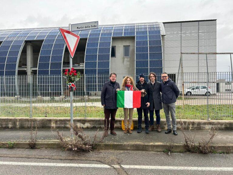 Città di Castello: Fratelli d’Italia commemora la Giornata del Ricordo,  rose rosse a Via Martiri delle Foibe