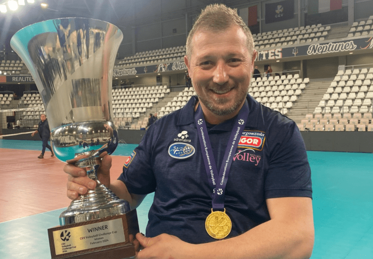 Volley – Ancora un successo per il tifernate Alessio Botteghi, fisioterapista della Igor Gorgonzola Novara che vince in A1 femminile la Challenge Cup