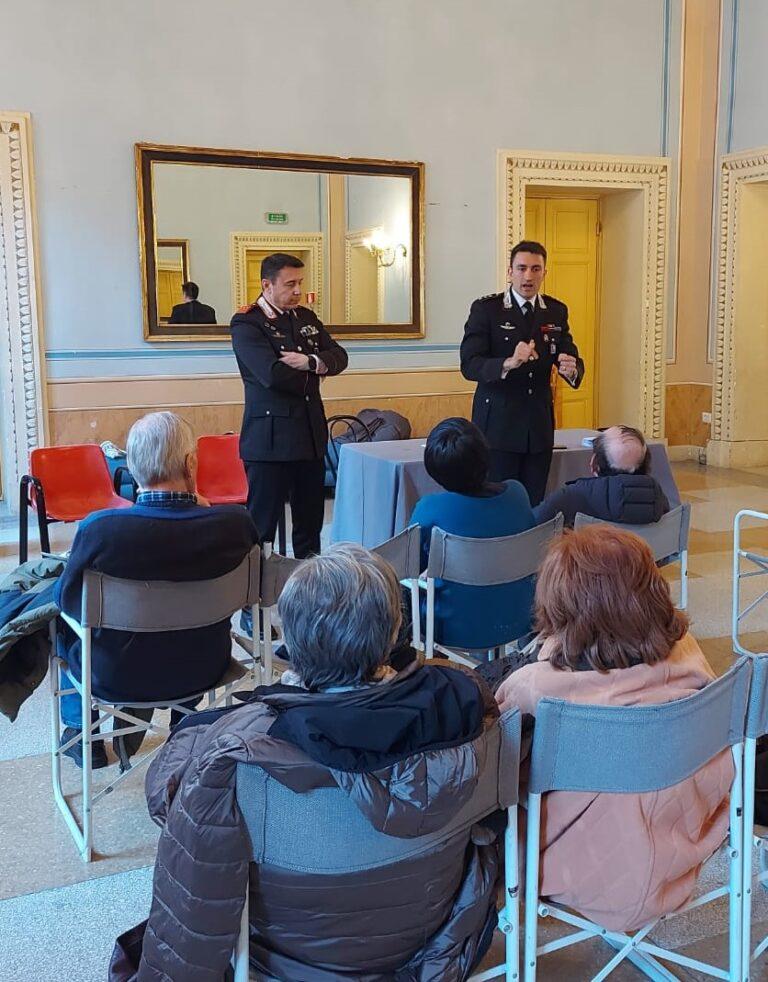 Todi: Truffe ad anziani, lezione dei Carabinieri su come difendersi dalle truffe