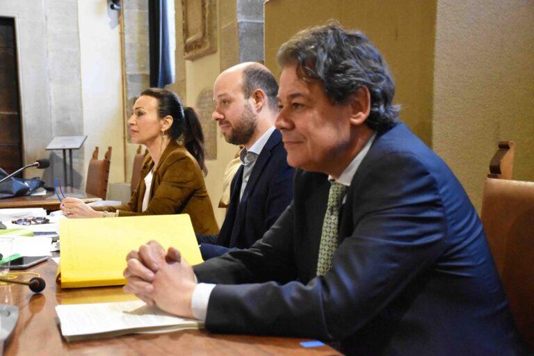 I consiglieri Leveque, Rossi (FDI) e Lignani Marchesani (Castello Civica) chiedono con una interpellanza di rivedere i costi previsti per i permessi di accesso alla ZTL del centro storico