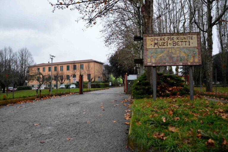 Bambini e ragazzi delle scuole del territorio comunale protagonisti del progetto “InterGen”, basato sull’incontro e sullo scambio tra giovani e anziani