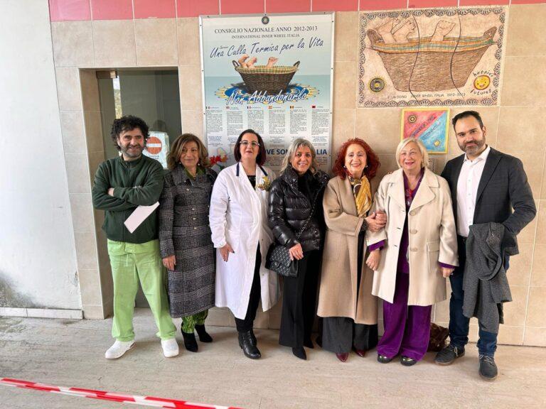 San Giustino Donazione per sostenere la ricerca contro il cancro nel ricordo di Silvana benigno. Stamattina la consegna dell’assegno da parte dell’associazione socio ricreativa Altomare