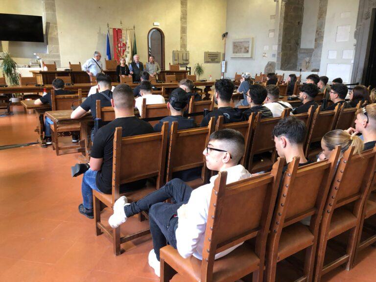 39 alunni dell’I.T.T “G.MALAFARINA” di Soverato indirizzi Informatica e Telecomunicazione ed Elettronica ed Elettrotecnica impegnati in attività di visiting aziendale a Città di Castello
