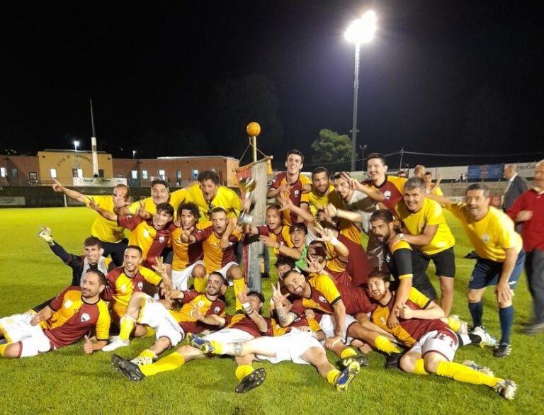 Torna la Stracittadina calcistica di Sansepolcro fra Porta Romana e Porta Fiorentina il ricavato all’associazione “La Fenice” Aps, che sta aiutando nella riabilitazione Marco Pancrazi