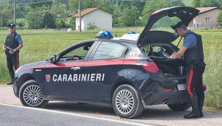 Gubbio: minaccia la madre per estorcerle denaro, arrestato 23enne