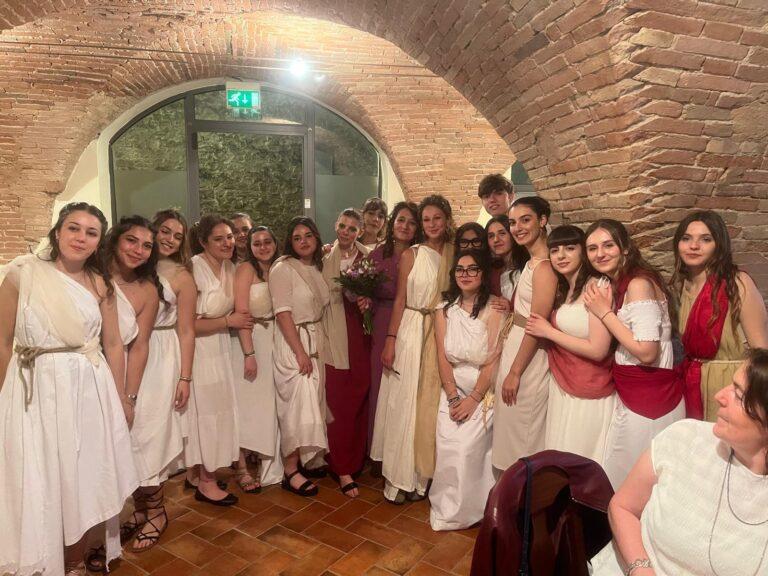Alla scuola di arti e mestieri G.O. Bufalini rivivono l’atmosfera e i sapori dei convivi dell’antica Roma in una serata promossa insieme al Liceo Plinio il Giovane con il progetto “Nunc est bibendum”