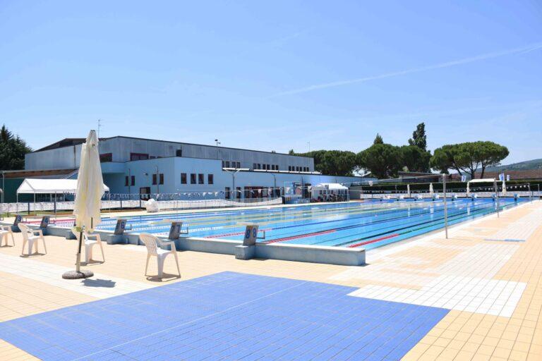 Corsa da record ai centri sportivi estivi Polisport: in 10 giorni quasi completamente esaurita la disponibilità di posti tra giugno e agosto, con oltre 900 prenotazioni settimanali. Da lunedì 10 giugno apre la vasca olimpionica esterna della piscina comunale