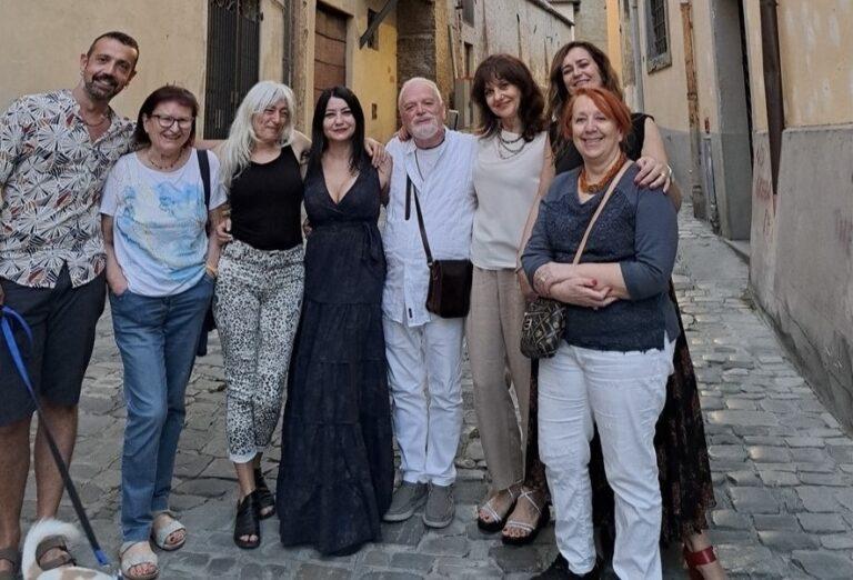 M. Leonella Zucchini eletta Presidente di “IlTeatro dei 90”- le porte