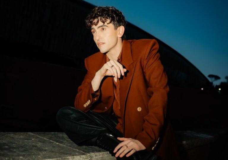 Anche Assisi fra le tappe del nuovo tour di Michele Bravi