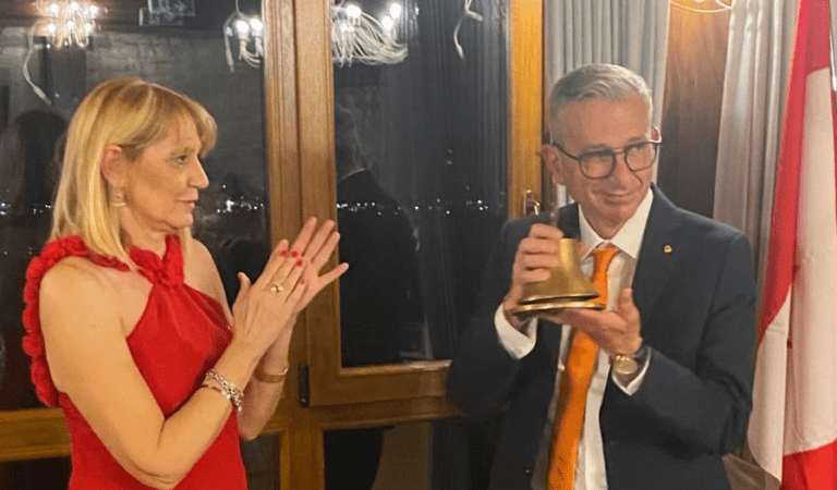 Passaggio della Campana Lions Club Città di Castello Host: Fabrizio Fiorini nuovo Presidente